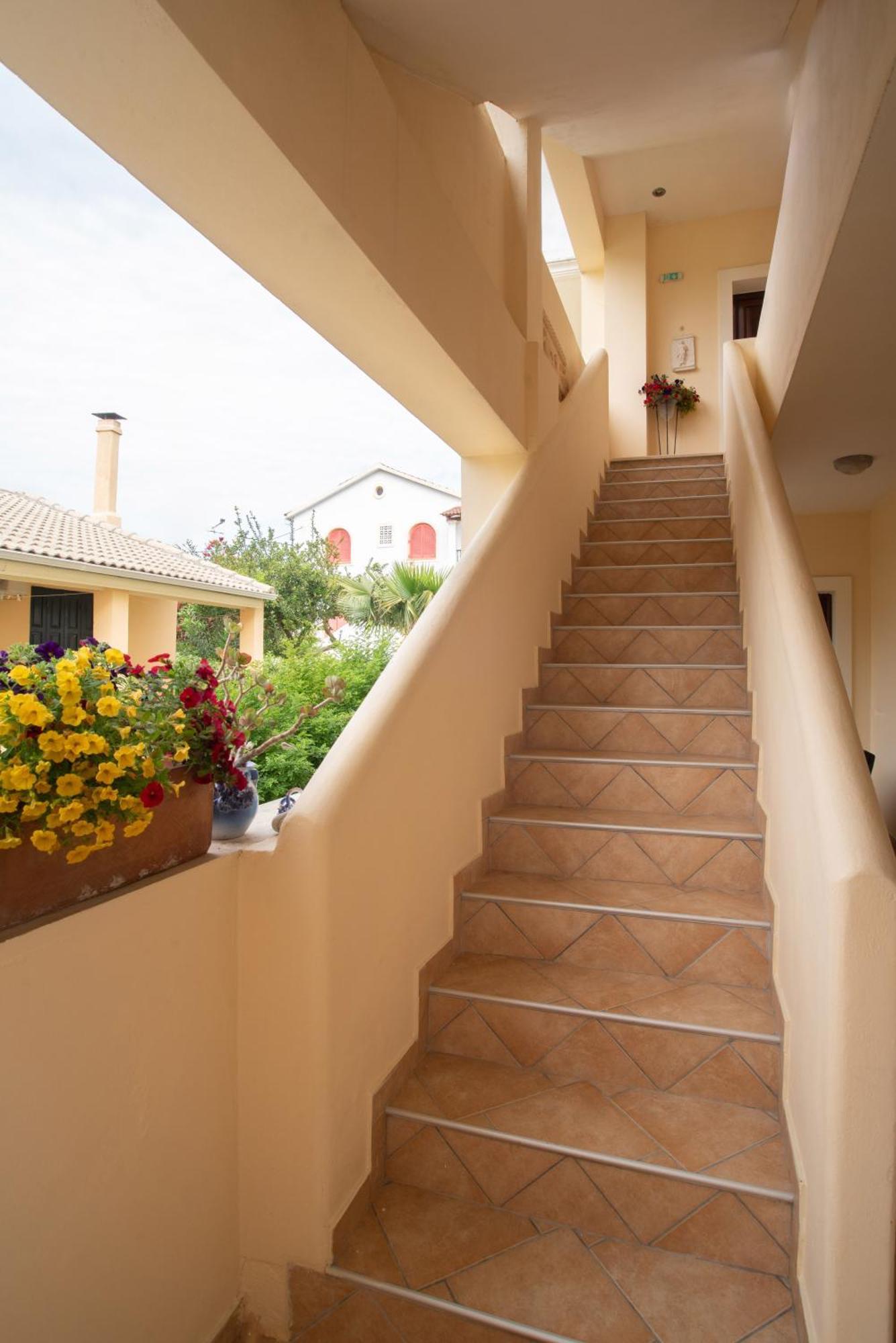 Angelique Apartments Agios Georgios  Exterior photo